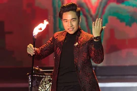 Câu chuyện của nghệ sĩ xiếc bị chém đứt gân tay năm 19 tuổi