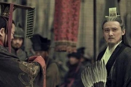 Kiên trì Bắc phạt là nước cờ sai của Gia Cát Lượng?