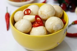 Mẹo khử độc tố trong cà muối cho cả gia đình an tâm thưởng thức