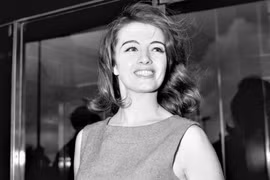 Vụ bê bối giữa chính trị gia Anh và nữ điệp viên Liên Xô