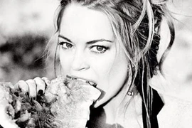 Lindsay Lohan thừa nhận sai lầm, mong may mắn trong năm mới