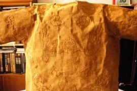 Ngôi mộ đã 6 lần bị trộm nhưng không kẻ nào dám đụng vào tấm vải liệm