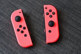 Nintendo bị kiện tập thể vì lỗi trôi cần analog của tay cầm switch