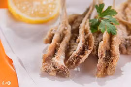 Ăn những thực phẩm này sẽ càng khiến phụ nữ già đi nhanh chóng