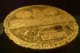 Bàn thờ đá thời Ai Cập cổ đại