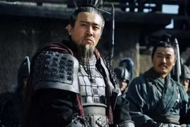 Vì sao Lưu Phong lại bị Gia Cát Lượng đẩy vào chỗ chết?