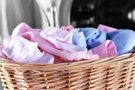 Mẹo nhỏ giúp quần áo giặt xong luôn sạch và thơm