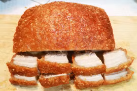 Video: Bí quyết làm thịt heo quay giòn bì bằng nguyên liệu có sẵn trong nhà bếp