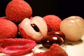 Tác dụng chống ung thư, tăng ham muốn bất ngờ của quả vải