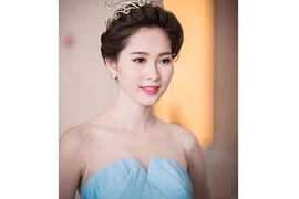 Những mỹ nhân Việt “muối mặt” vì nói dối, dang dở đường học hành