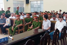 Cận phiên tòa xử vắng mặt vụ lừa đảo lớn nhất miền Tây