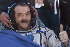 9 điều thường nhật phi hành gia không thể làm trong không gian