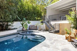 Leonardo DiCaprio bán biệt thự hơn 5,7 triệu USD