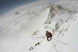 Hành trình về nhà của những thi thể trên đỉnh Everest