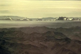 "Bóng ma sa mạc" đang ăn thủng tầng Ozone, làm địa cầu "khó thở"?