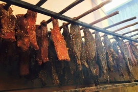 Các loại đặc sản đắt đỏ khó mua, nhưng cứ Tết là cháy hàng