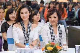 Á hậu Hoàng My kể chuyện mạo hiểm ở Israel