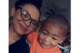 Cậu bé 2 tuổi ngạt khói tử vong sau khi cứu mẹ và em gái