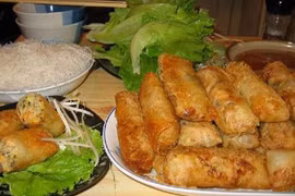 Làm nem rán theo kiểu này đảm bảo thơm ngon hơn ngoài hàng