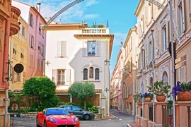 Giật mình căn hộ một phòng ngủ có giá hơn 37 tỷ đồng