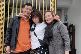 Nghệ sĩ Việt những ngày cận Tết người khóc nhớ bố mẹ