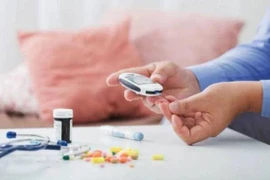 Người đường huyết cao có 3 triệu chứng sau bữa ăn 