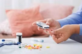 Người đường huyết cao có 3 triệu chứng sau bữa ăn 