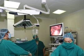 Thanh niên 17 tuổi có trái tim bên phải, phủ tạng đảo ngược