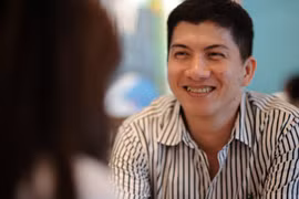 Đào tạo ca sỹ không thành, nhạc sỹ Hoài An bị khởi kiện