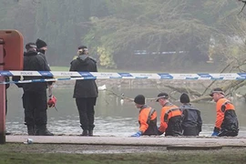 Bé gái 14 bị yêu râu xanh vị thành niên dùng búa sát hại, hiếp dâm