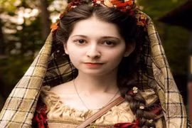 3 fashionista nổi tiếng với cách ăn mặc phong cách cổ điển