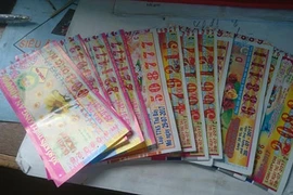 Giả “đại gia”, 8X cướp hơn 240 tờ vé số của người tàn tật