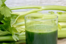 6 lợi ích tuyệt vời của nước ép cần tây