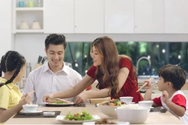 Bếp nhà và câu chuyện về lòng chung thủy