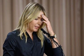 Kiều nữ Sharapova ra mắt tự truyện gây sốc