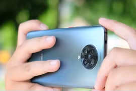 Chi tiết Poco F2 Pro - cấu hình ngang Galaxy S20, giá một nửa