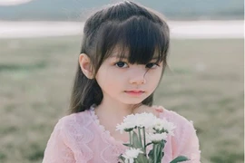 "Tiểu mỹ nhân' Thái Lan nhan sắc tựa thiên thần