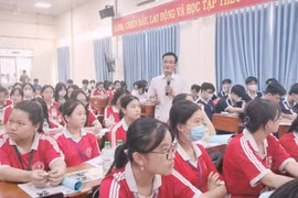 Nói không với bạo lực và ma túy trong học đường