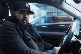 Theo chân tài xế ứng dụng gọi xe trong 1 ngày