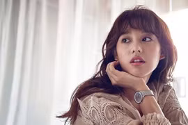 Mỹ nhân "Hậu duệ mặt trời" yêu kiều trong nắng vàng ở Bali