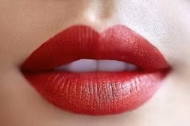 Chỉ vài giây nhìn tướng môi, biết ngay tính cách, sướng khổ, giàu nghèo