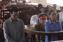 Hám tiền ảo, hàng trăm người mất tiền thật