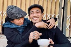 Vợ Phạm Anh Khoa tiết lộ chồng từng dọn đến khu phố nghèo sống