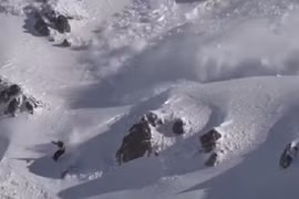 Video: Nghẹt thở cảnh tháo chạy khỏi tuyết lở ầm ầm sau lưng