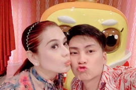 Lâm Khánh Chi hạnh phúc báo tin sắp được làm mẹ 