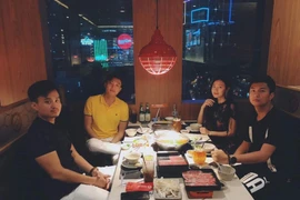 Xuất hiện thêm người đẹp nữa "dính thính" soái ca Quốc Trường