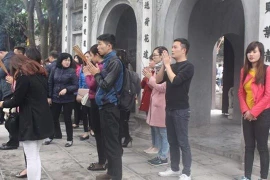 Cô gái trẻ có người yêu trong mơ nhờ dính "cú lừa thế kỷ"