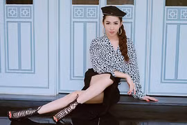 Thuý Ngân kể về chuyện ăn tát thật và bóc trần quan điểm ngoại tình