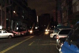 Gần 7 triệu hộ gia đình Đài Loan mất điện, lãnh đạo ngành từ chức