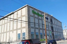 Mở chai rượu quý 60 năm tuổi, không ngờ bên trong là thuốc độc